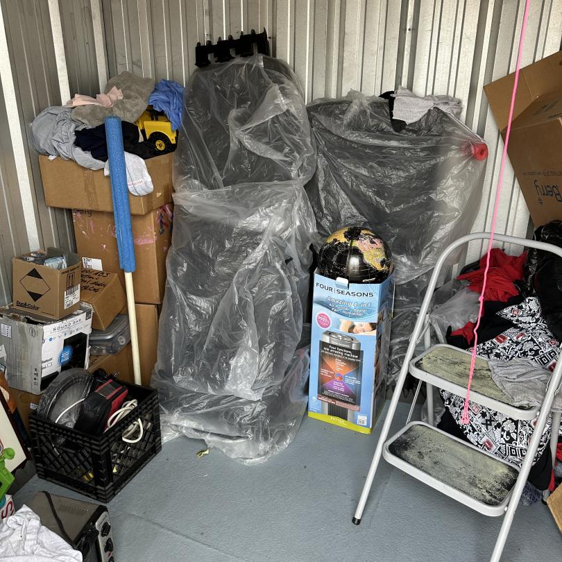 Storage Unit Auction in Alton, IL at A Storage Inn Alton ends on 2nd